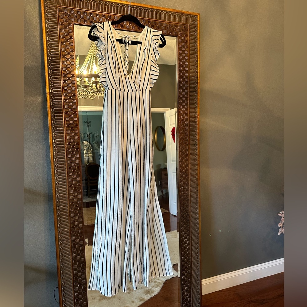 NWOT Vici Romper by Luxxel